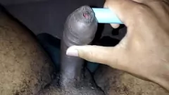تشغيل تزايد حجم ديك: تجربة الاستمناء منفردا