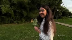 play Perguruan Tinggi Umum Romp: Katty West menjadi nakal di hutan bambu