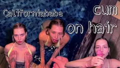 Redare Public Pool Blowjob: Urmăriți Californiababe înghit cum